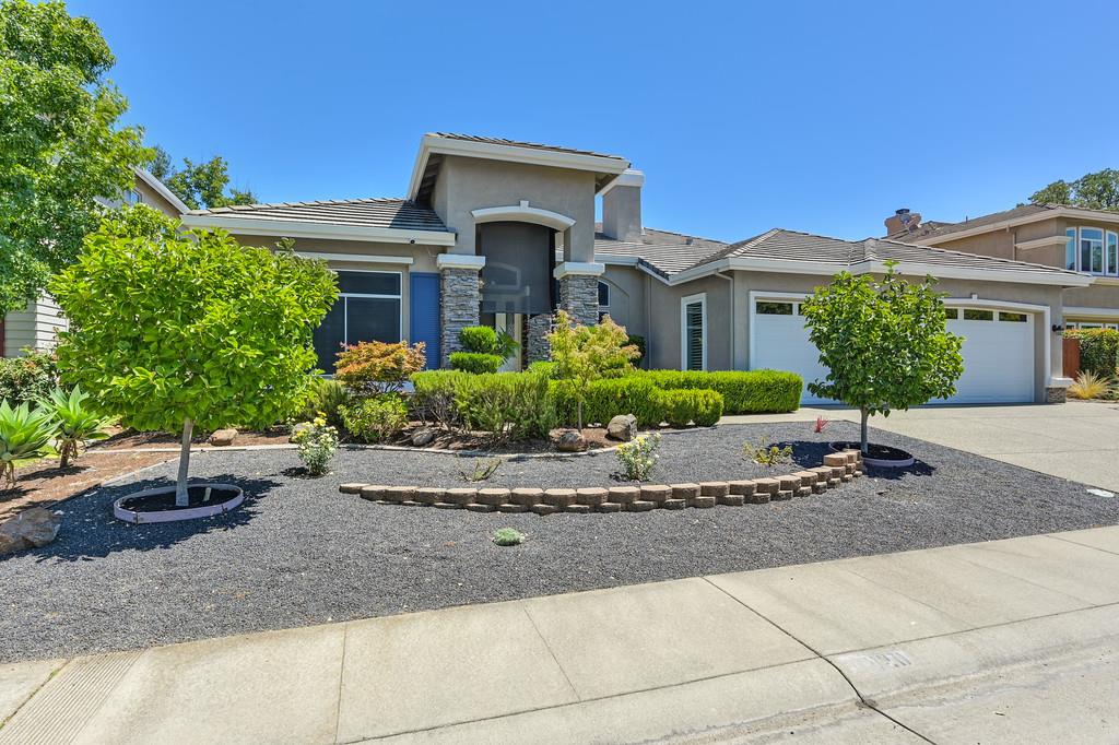 4820 Dauntless Way
