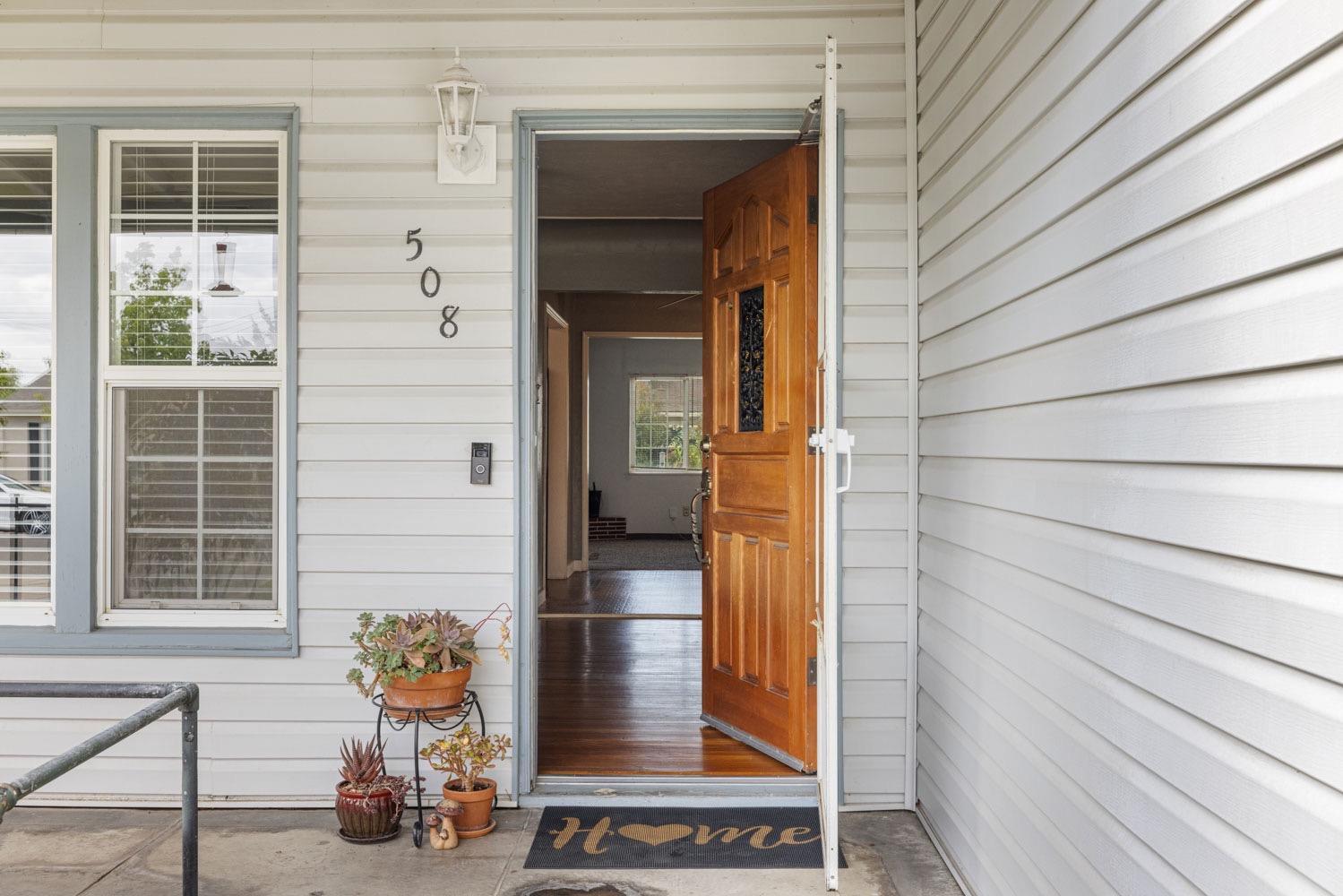 508 Alicante Drive