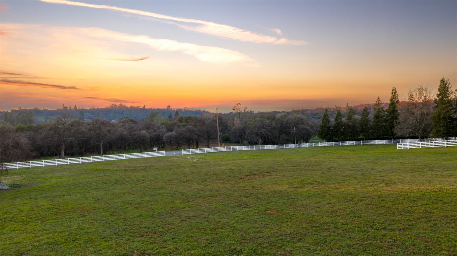 3310 Oak Creek Court