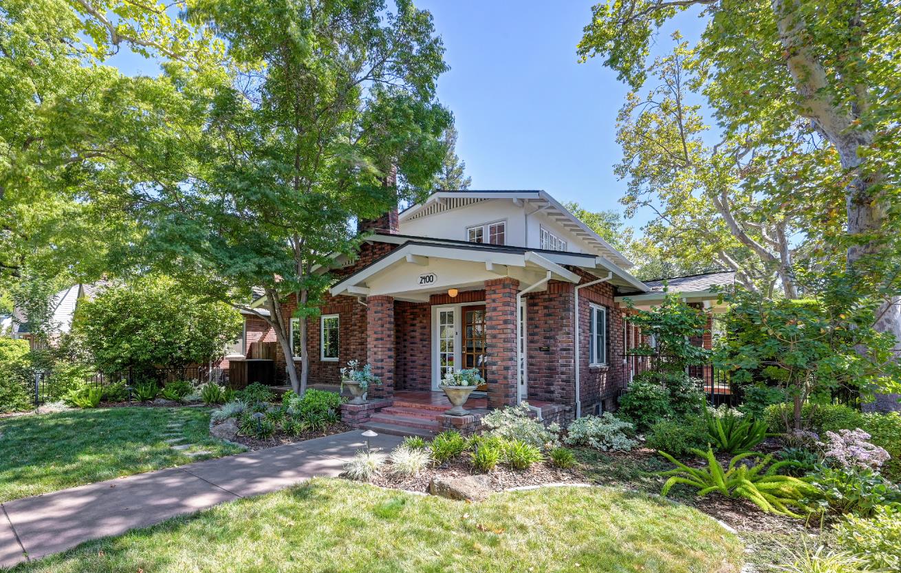 2400 Marshall Way