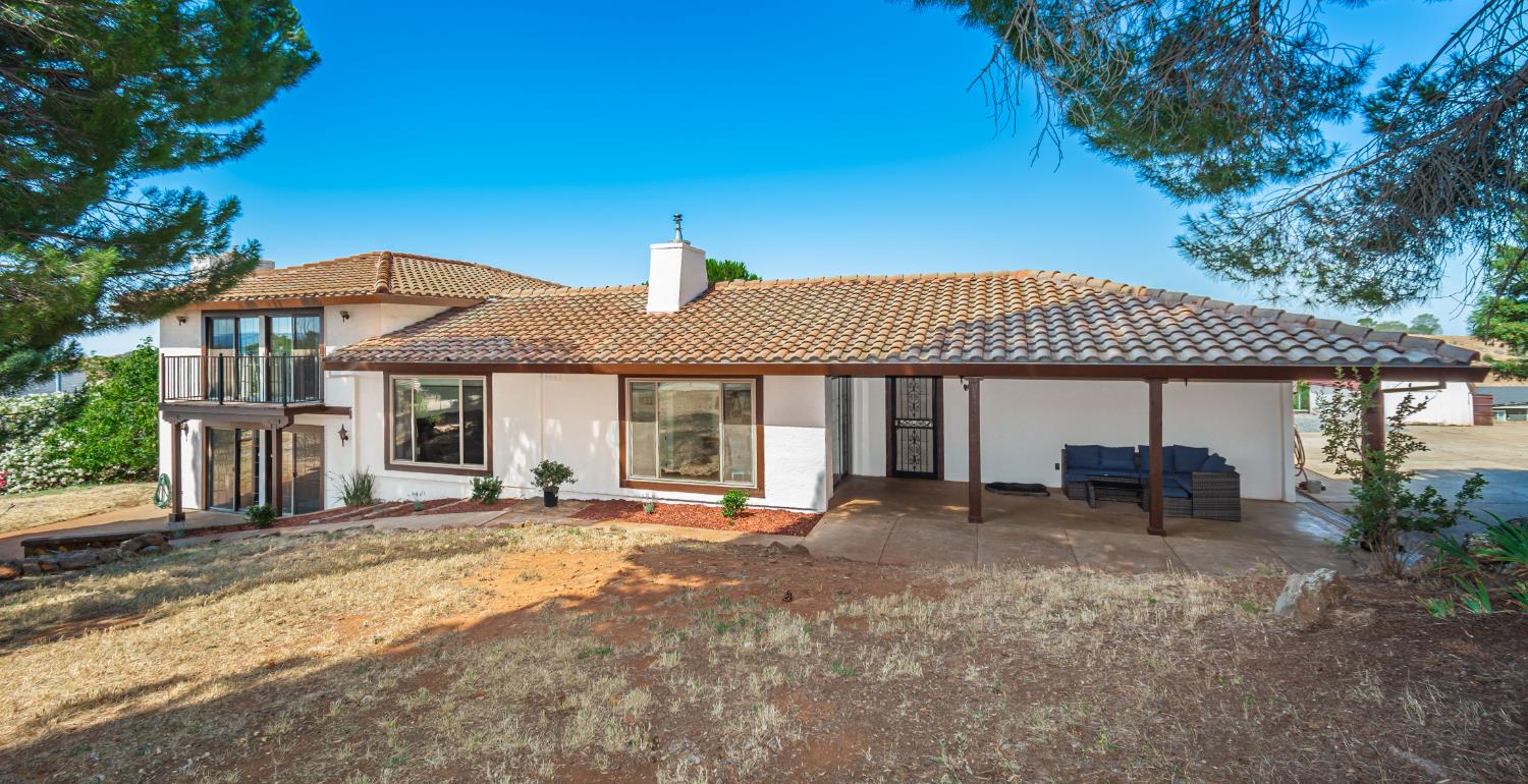 5785 Dolomite Drive