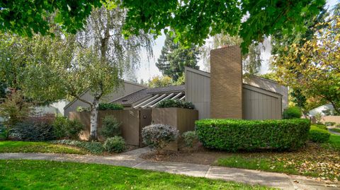 609 Elmhurst Circle Sacramento CA 95825