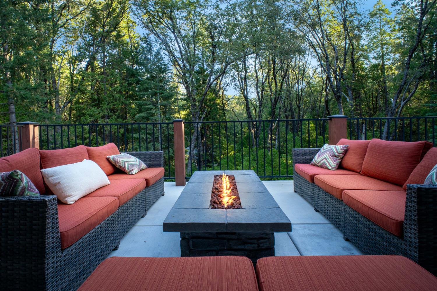 13100 Banner Lava Cap Rd, Nevada City, CA, 95959, USA, 4 Bedrooms Bedrooms, ,4 BathroomsBathrooms,Residential,Active,13100 Banner Lava Cap Rd,226072447