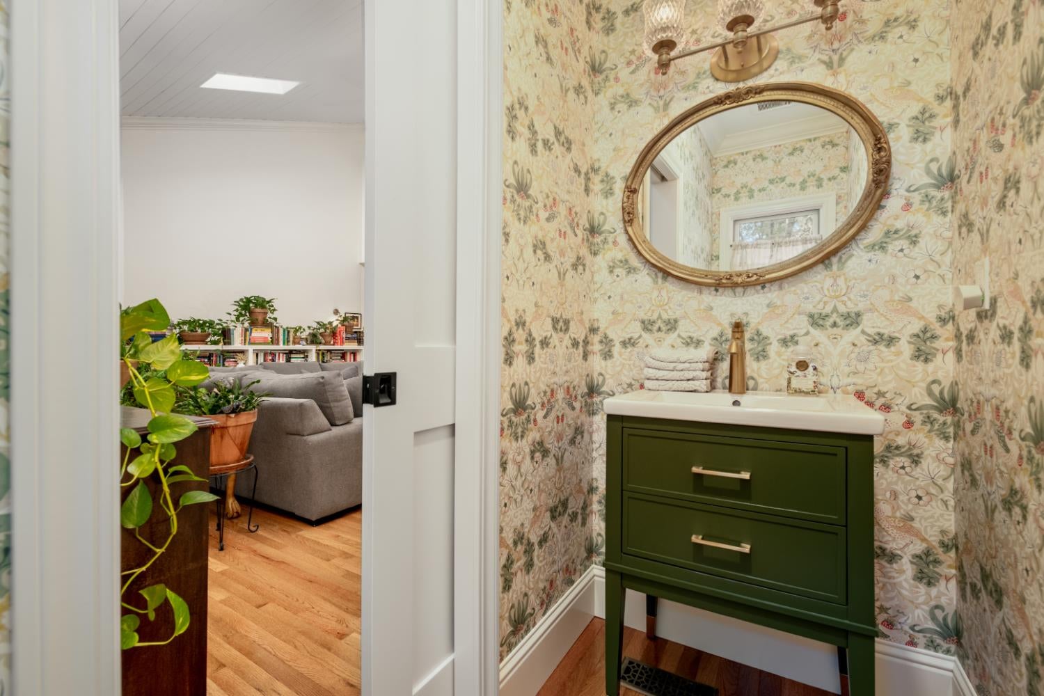 13100 Banner Lava Cap Rd, Nevada City, CA, 95959, USA, 4 Bedrooms Bedrooms, ,4 BathroomsBathrooms,Residential,Active,13100 Banner Lava Cap Rd,226072447