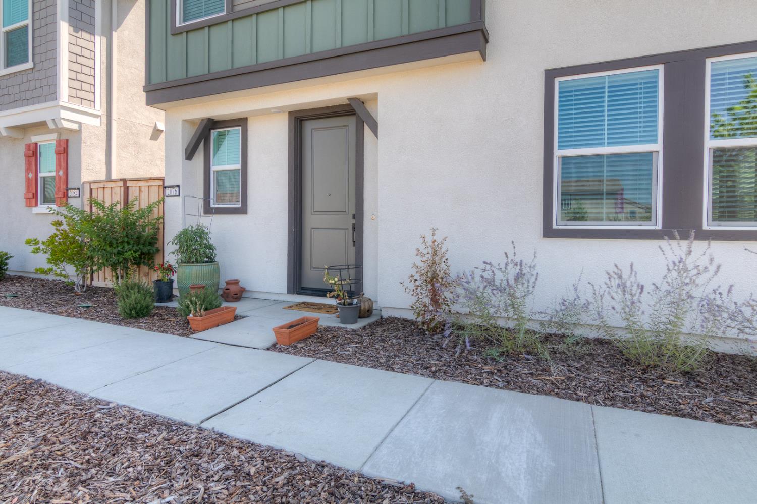 2076 Heavenly Street