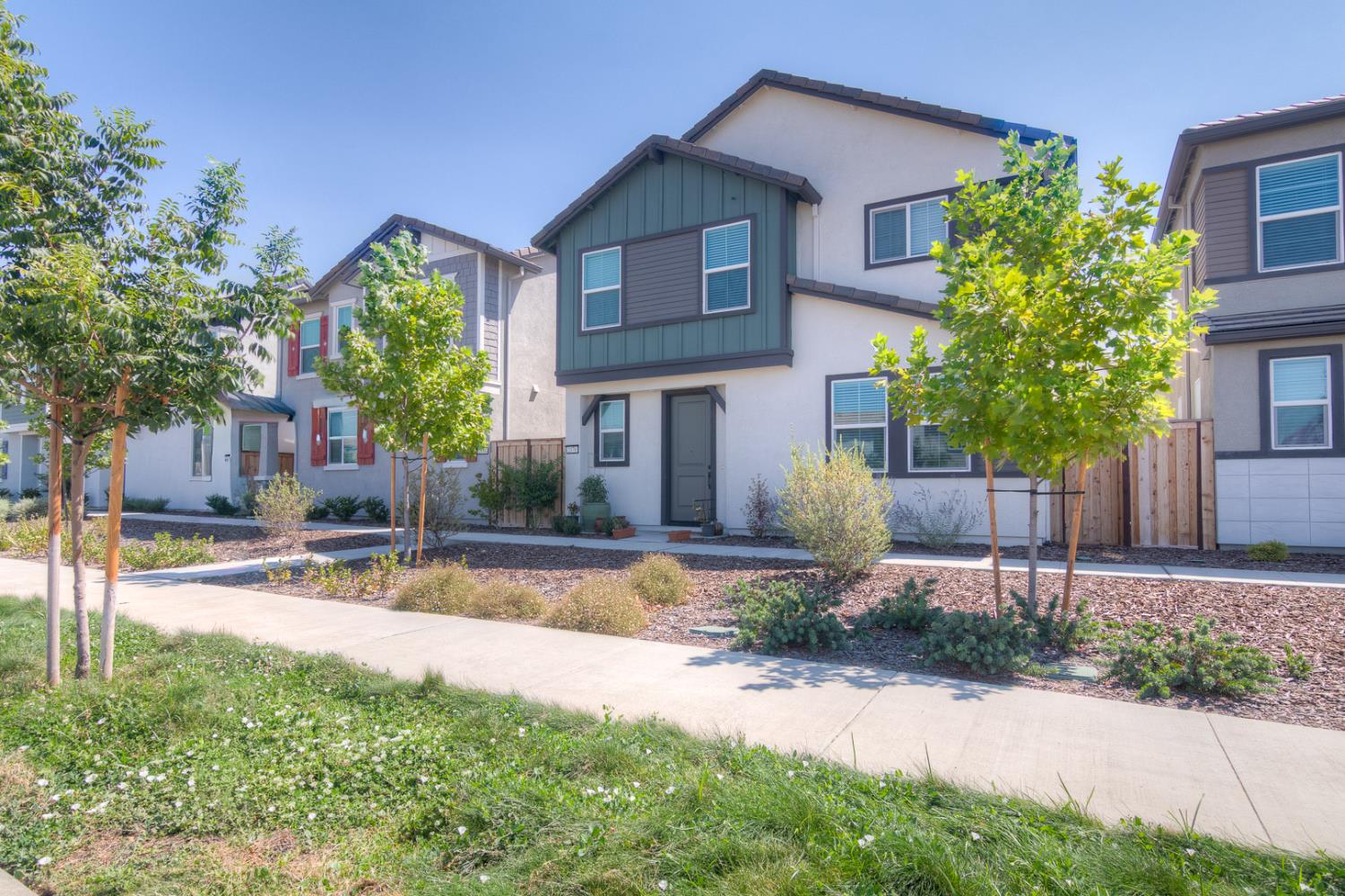 2076 Heavenly Street