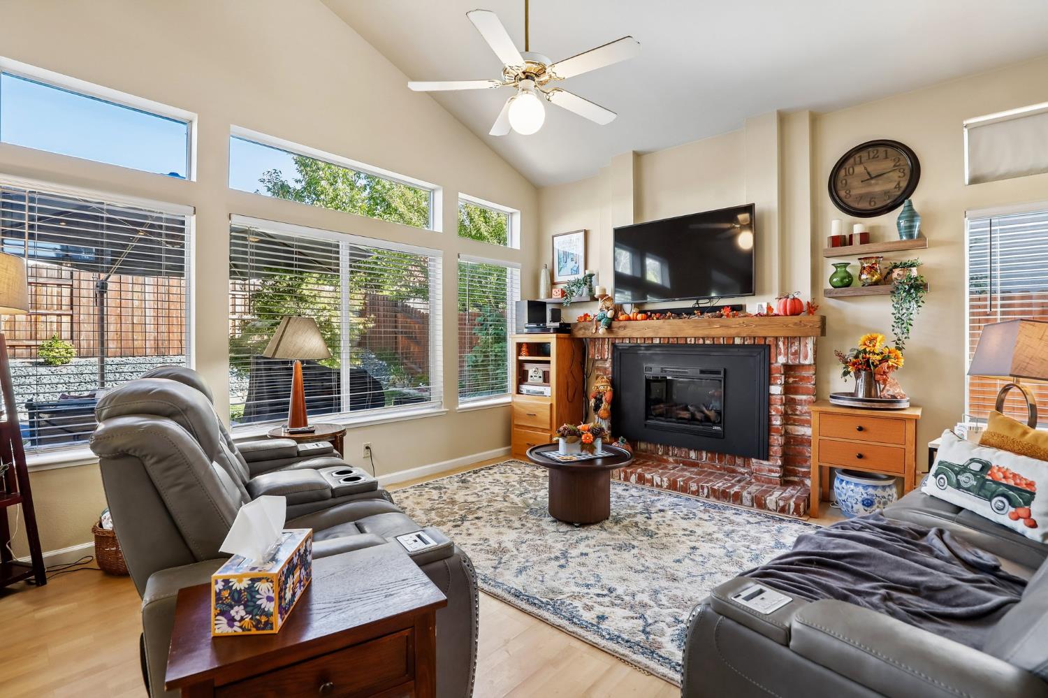 115 Burwood Way