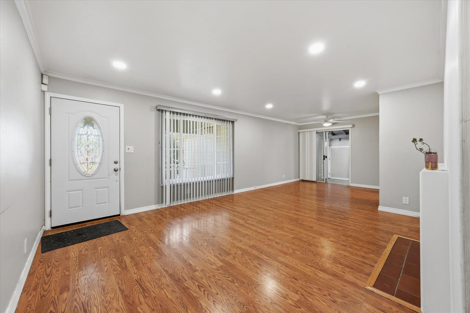 4965 I Parkway