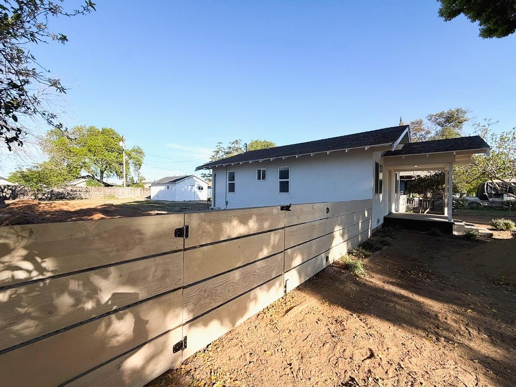 Photo of 312 C Street, Waterford, CA 95386 (MLS # 226032394)