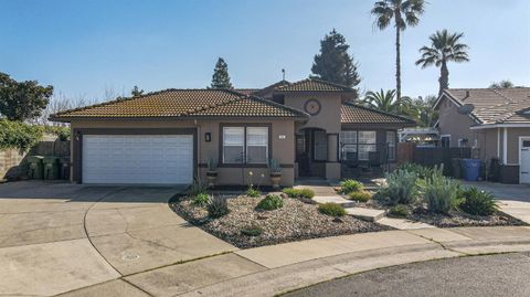 994 Colmore Court Galt CA 95632