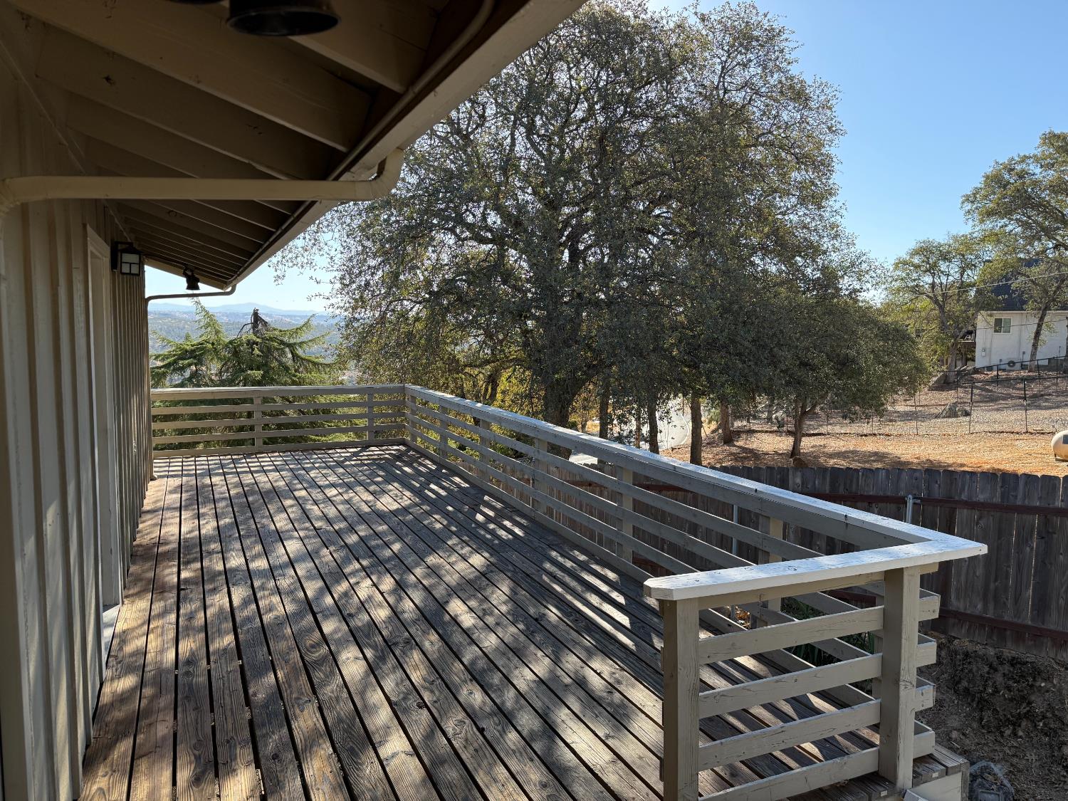 3589 Signal Hill Trail