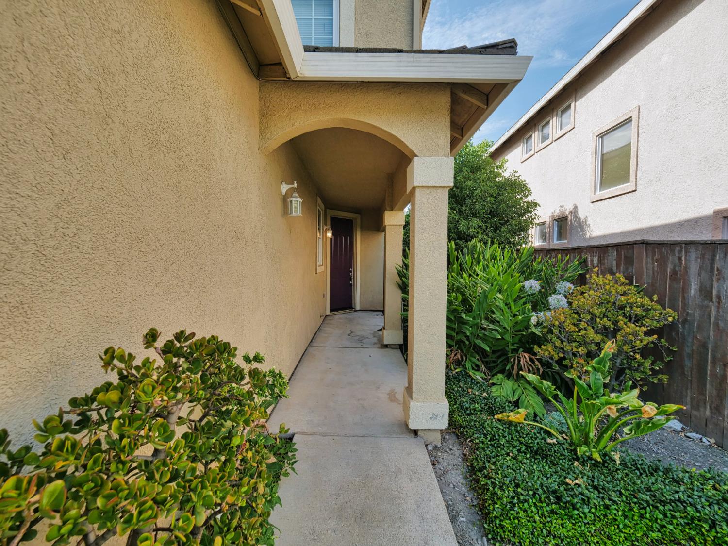 3193 English Oak Circle