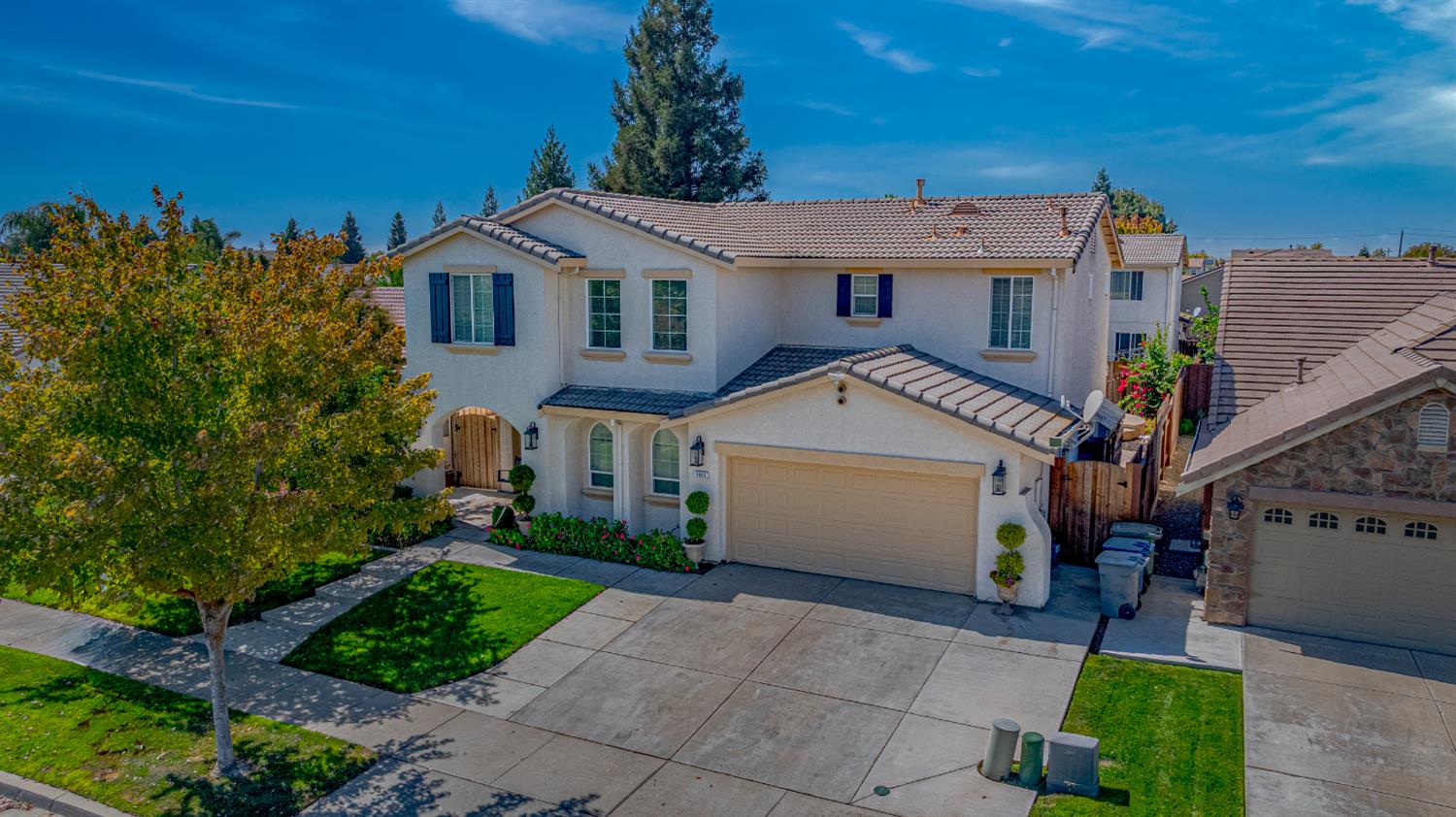 3593 San Vincent Avenue