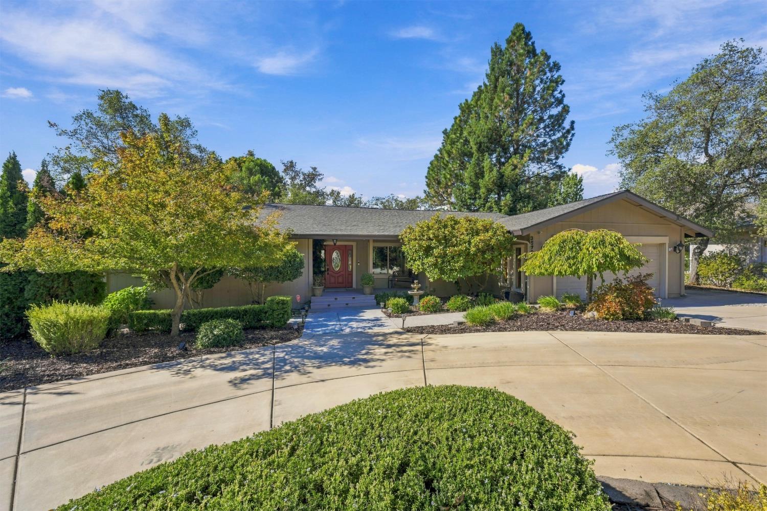 3570 Fairway Drive