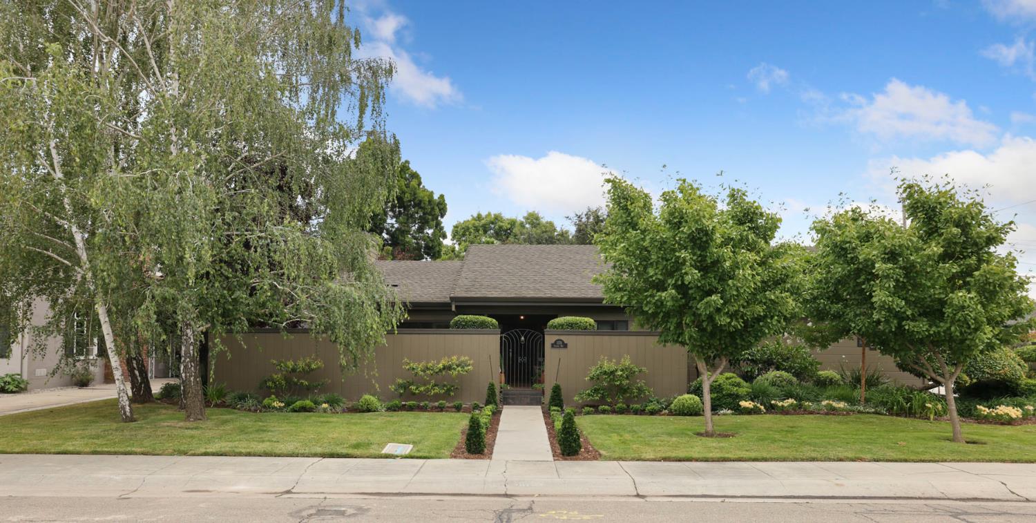 1174 Oxford Way