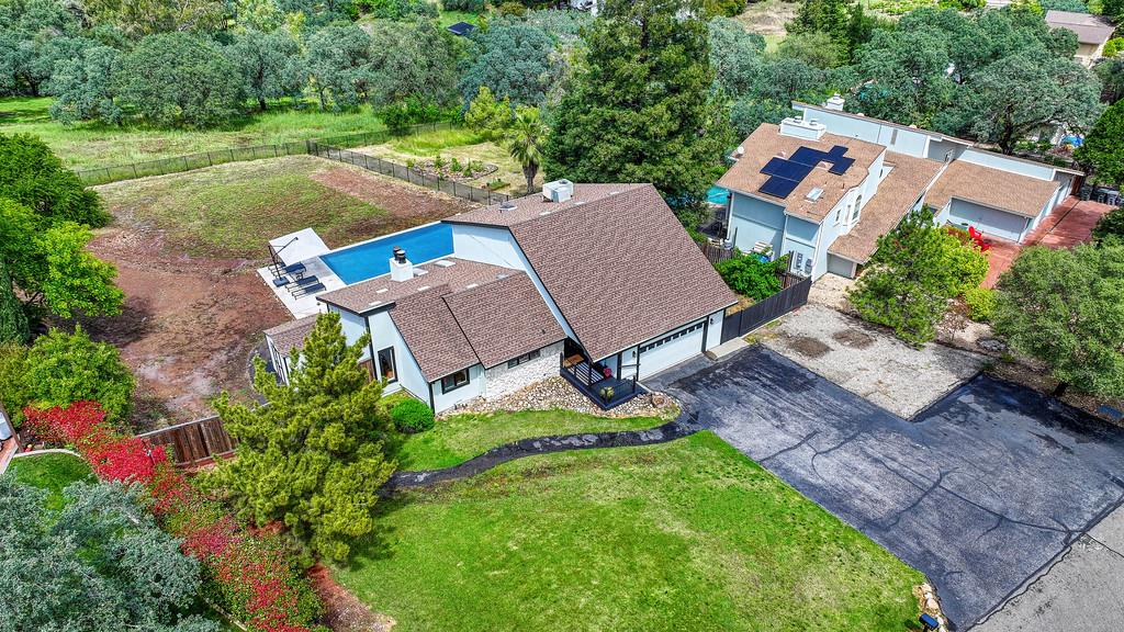 6325 Reservoir Drive