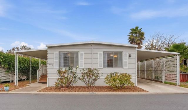 3904 Moana Way 24