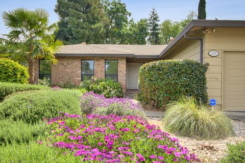 1076 Sand Bar Circle Carmichael CA 95608