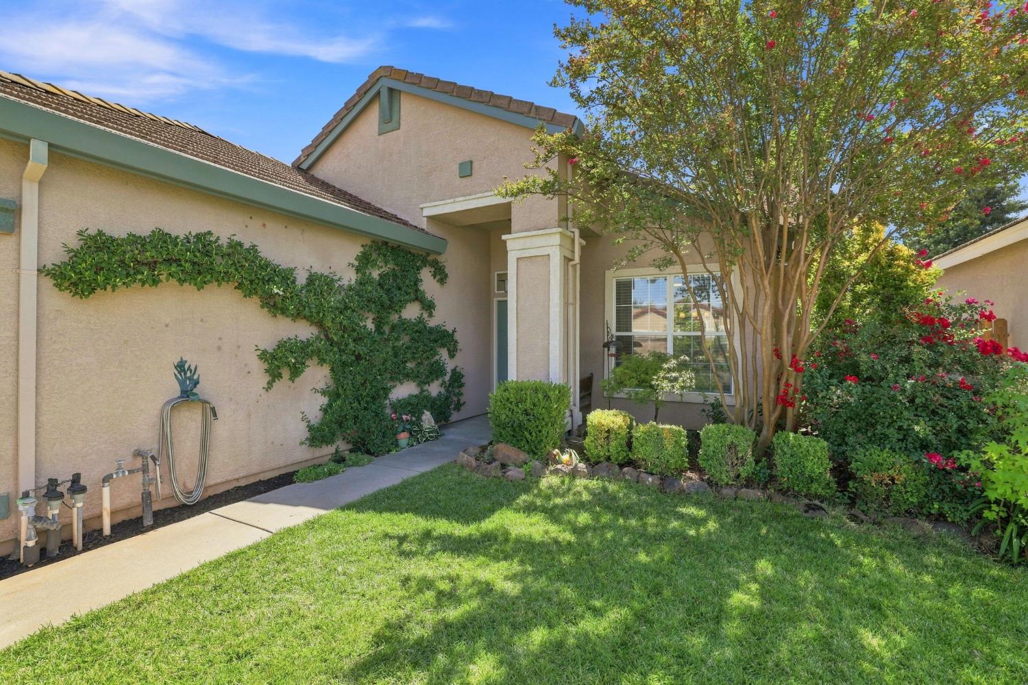 9305 Rose Parade Way