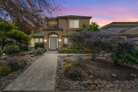 3887 Gleneagles Dr Stockton CA 95219