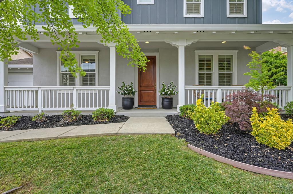 2229 Apple Grey Lane