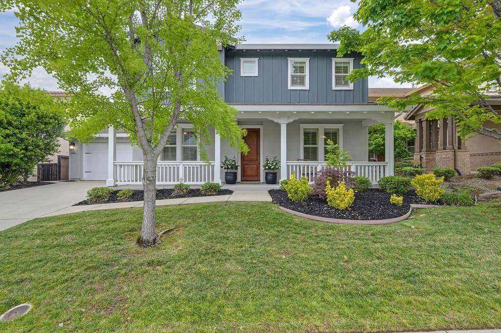 2229 Apple Grey Lane