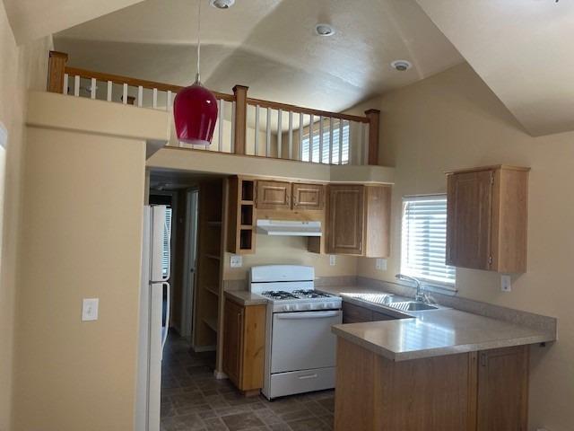 1300 E San Antonio Street 55