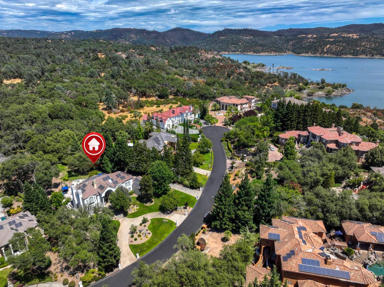 5723 Via Montecito