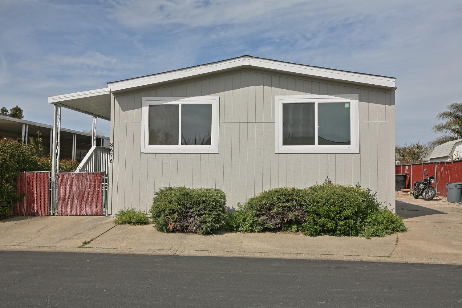 8676 Beauxart Circle