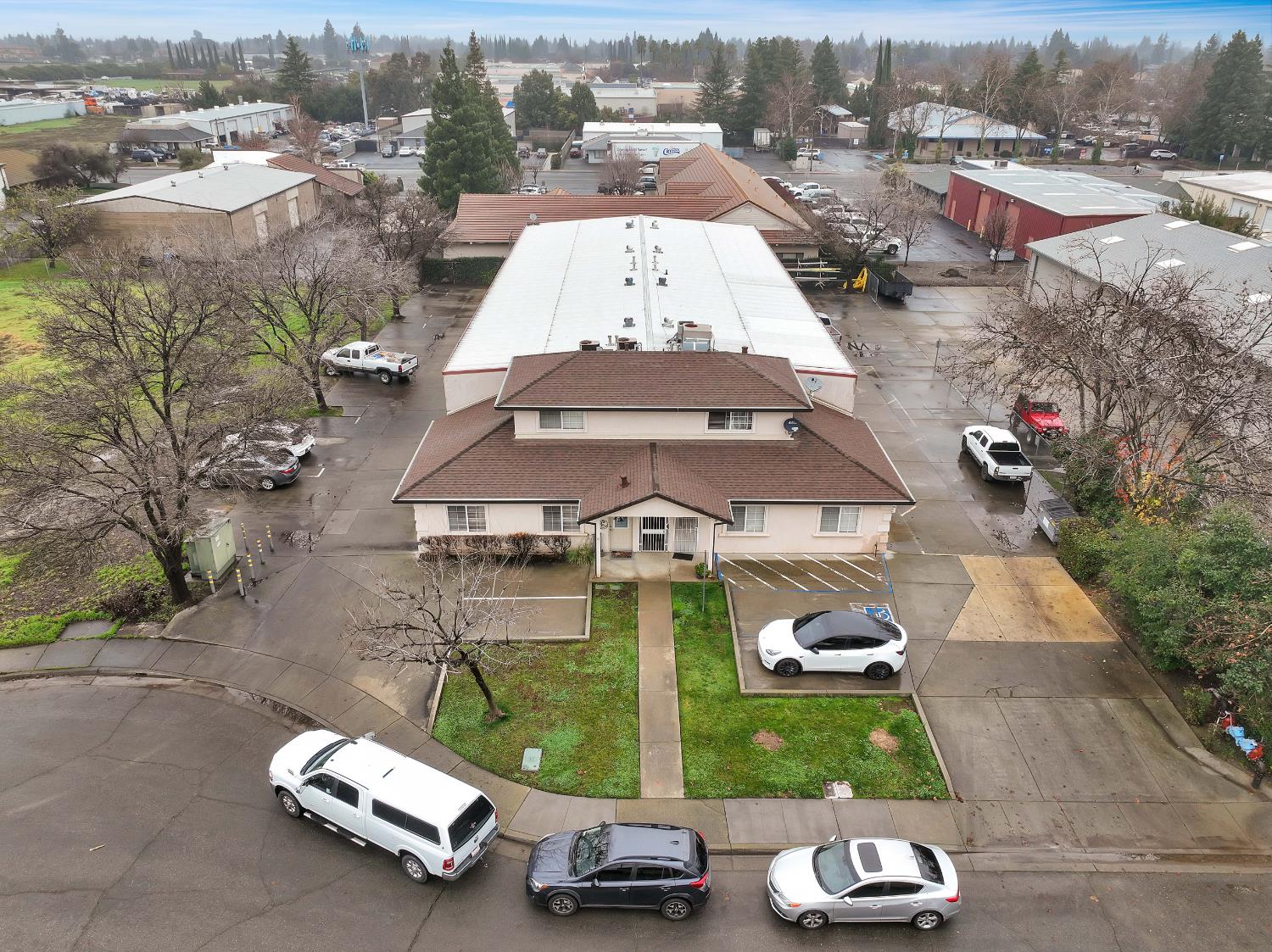 1633 Starr Drive