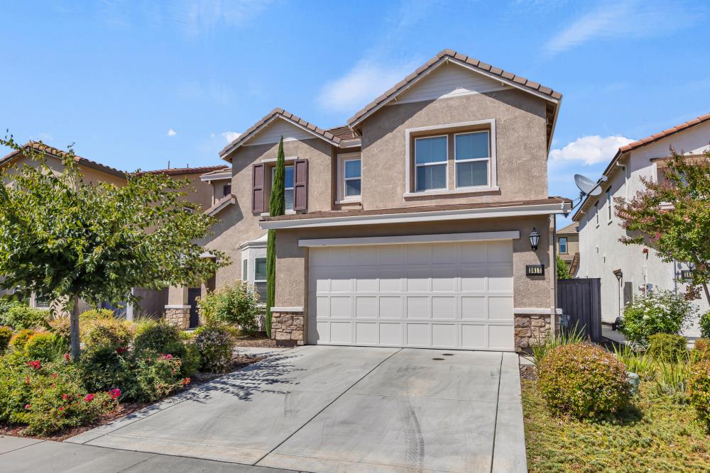 2617 Hoofbeat Court