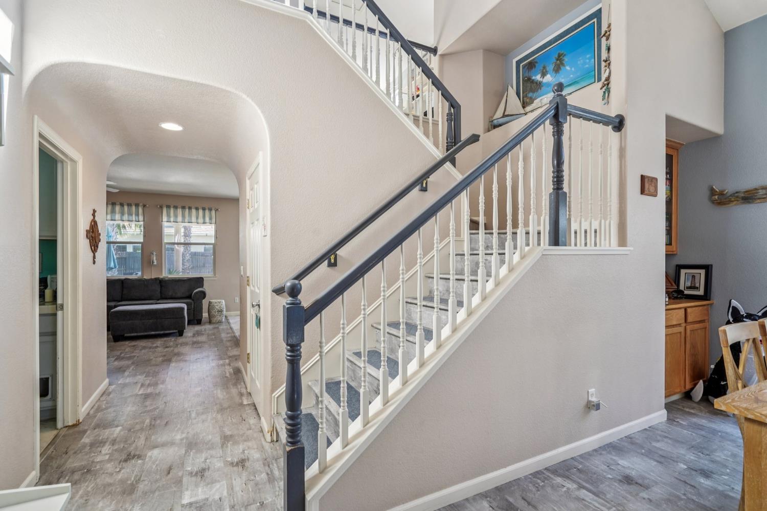 10121 Nebbiolo Court