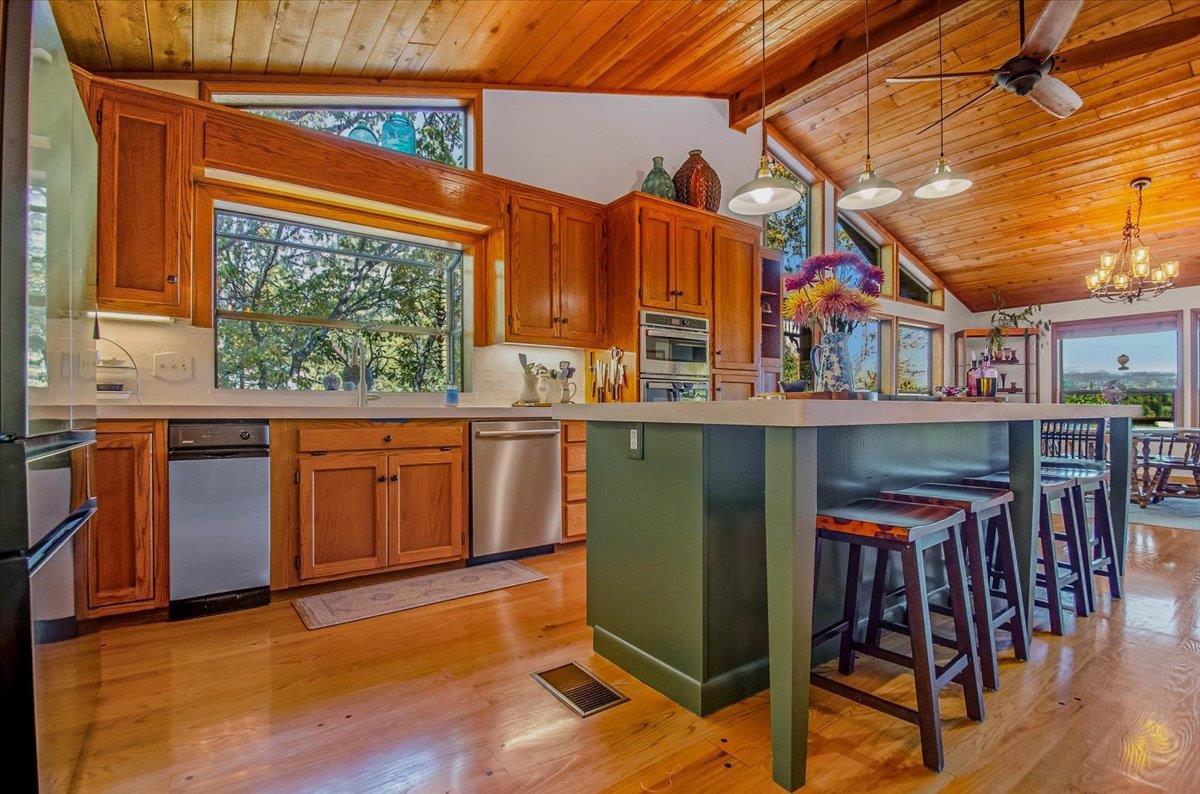 5617 Indian Hills Road