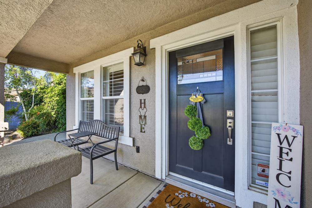 8800 Mannington Street