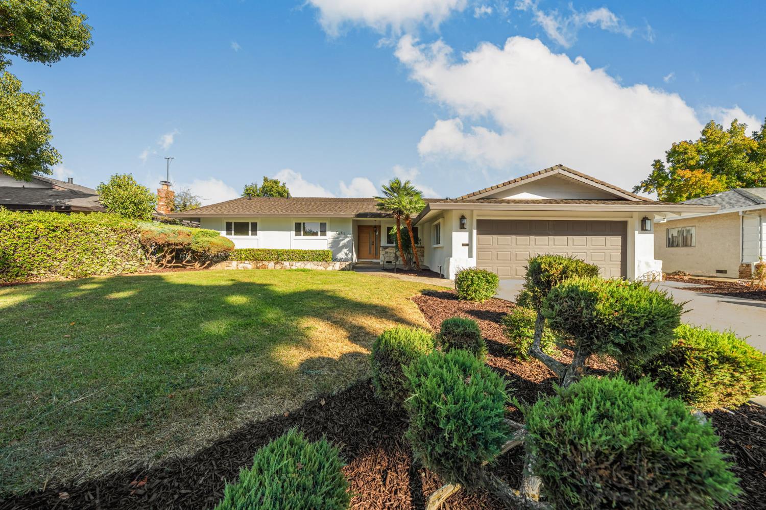 7341 S Land Park Drive