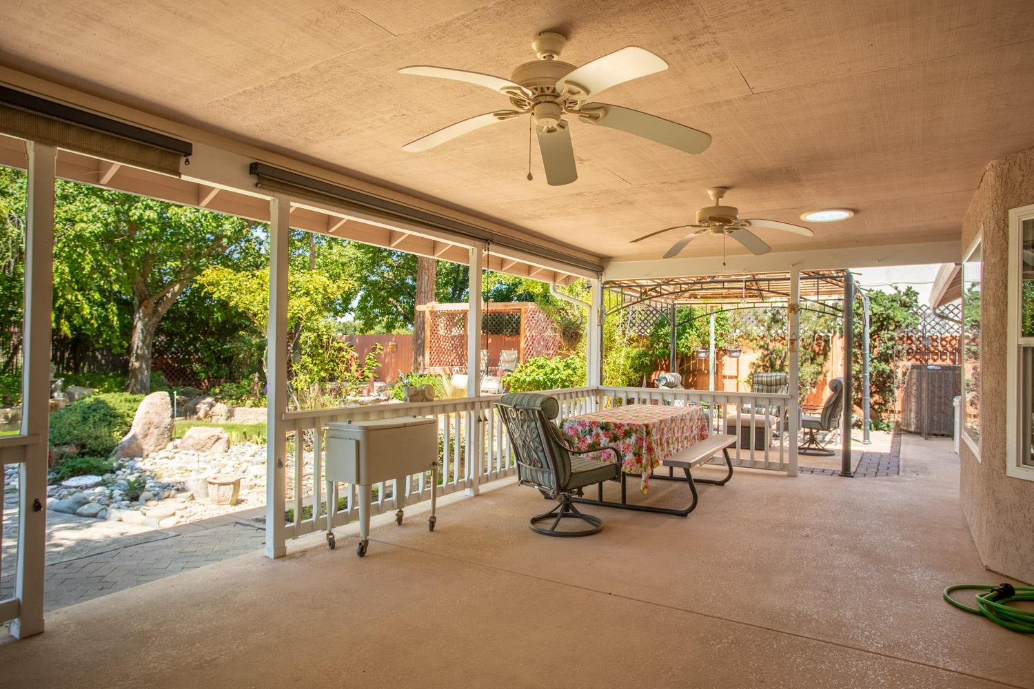 Yuba City, California 95993, United States, 4 Bedrooms Bedrooms, ,3 BathroomsBathrooms,Residential,Active,192019