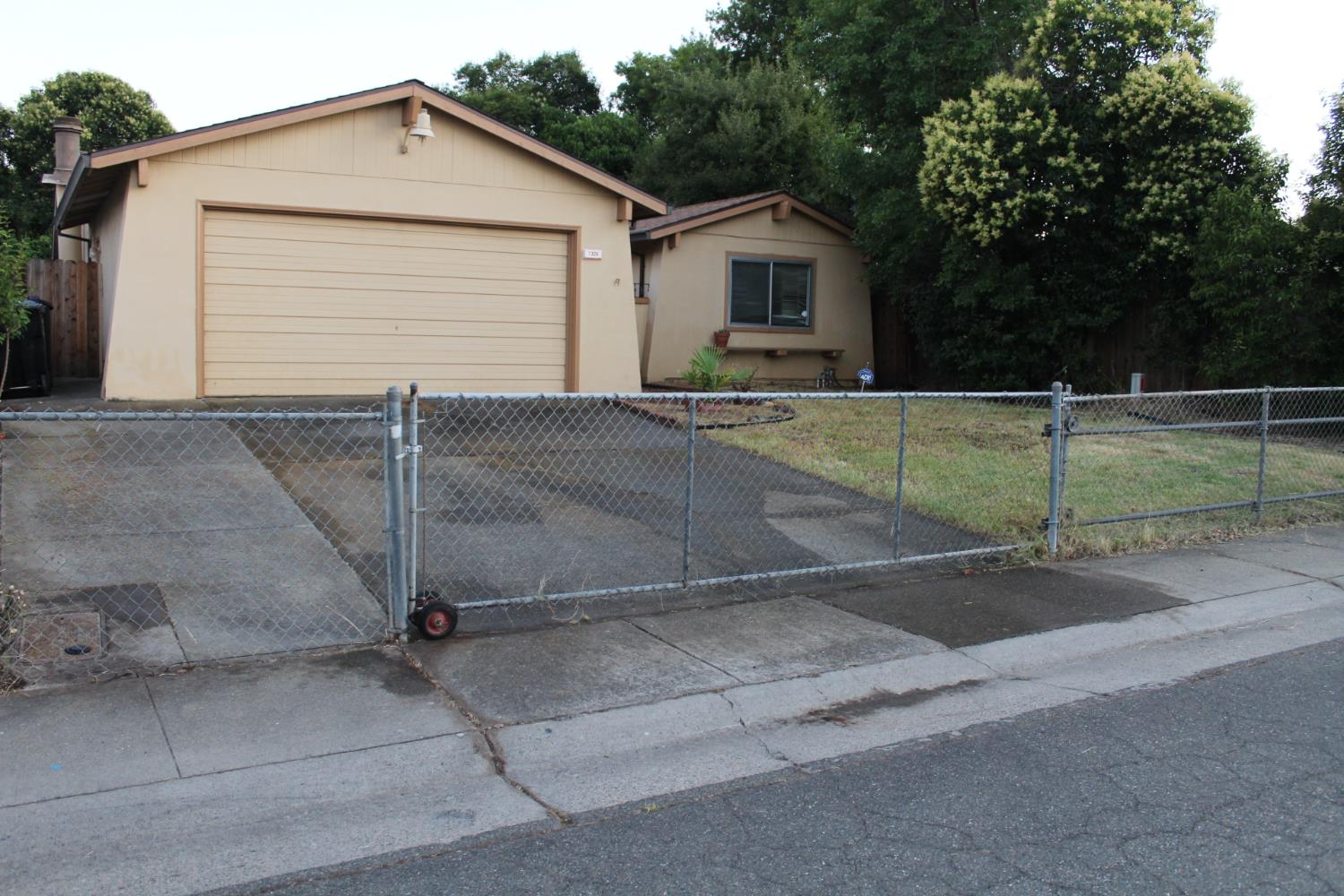 7326 Salazar Drive