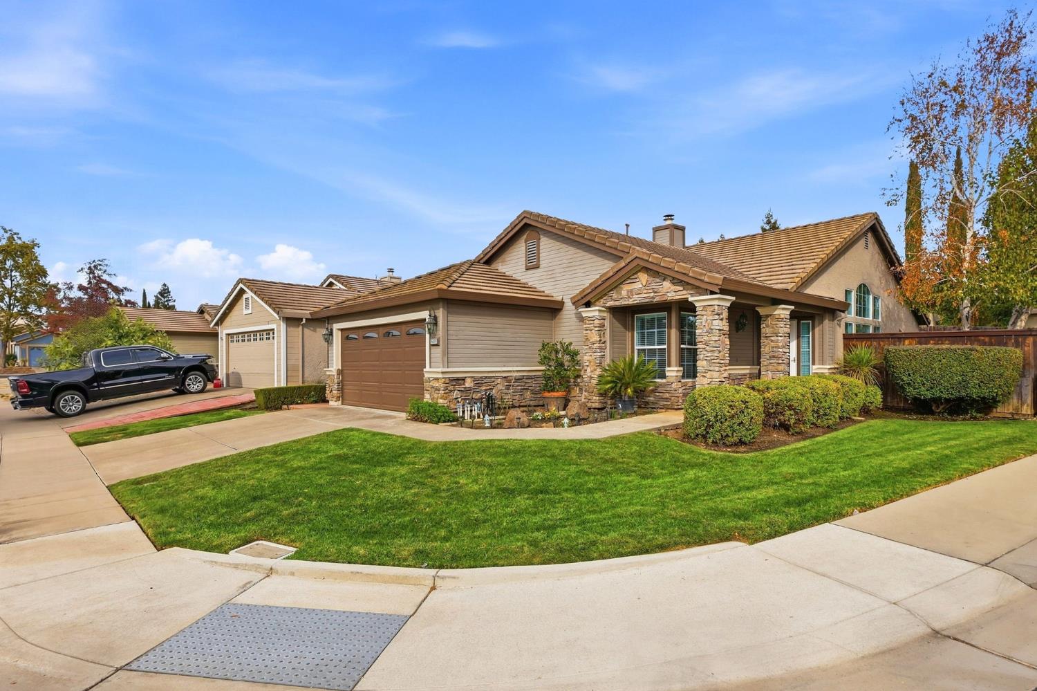 8499 Banyon Tree Court