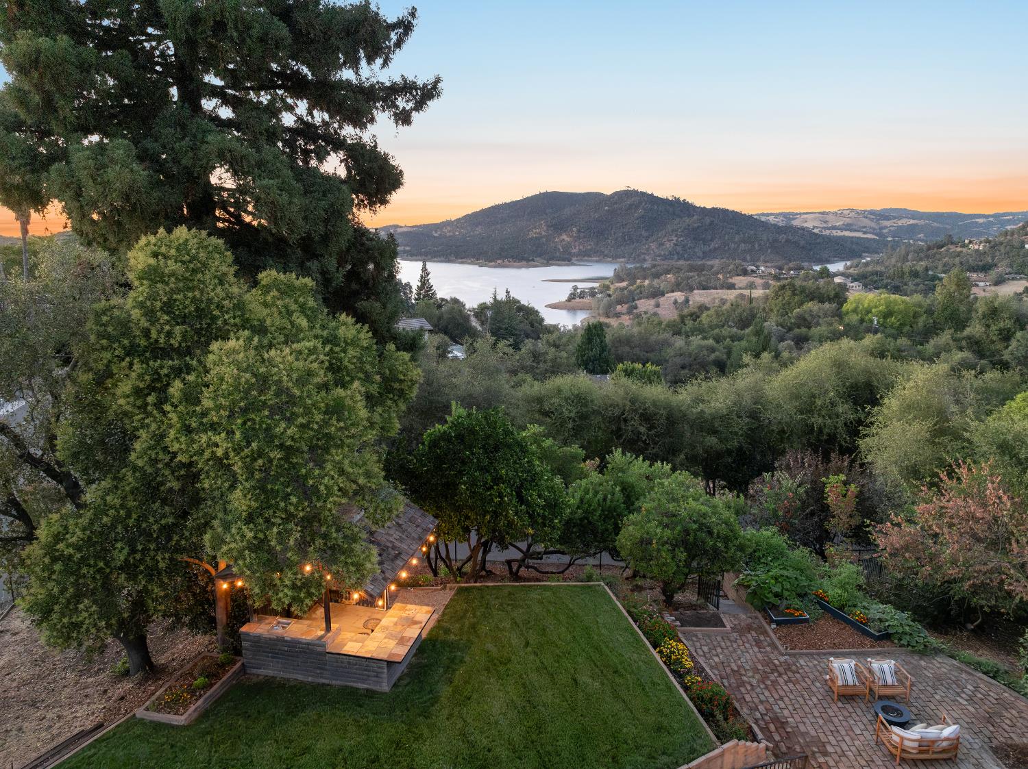 1531 Zapata Drive