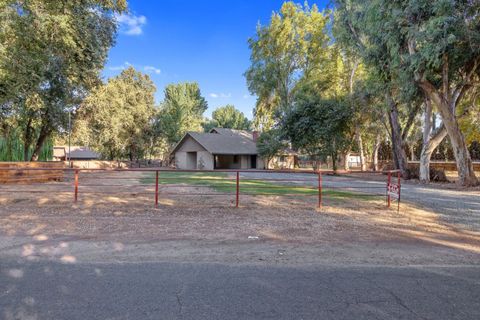 MLS: 224089441