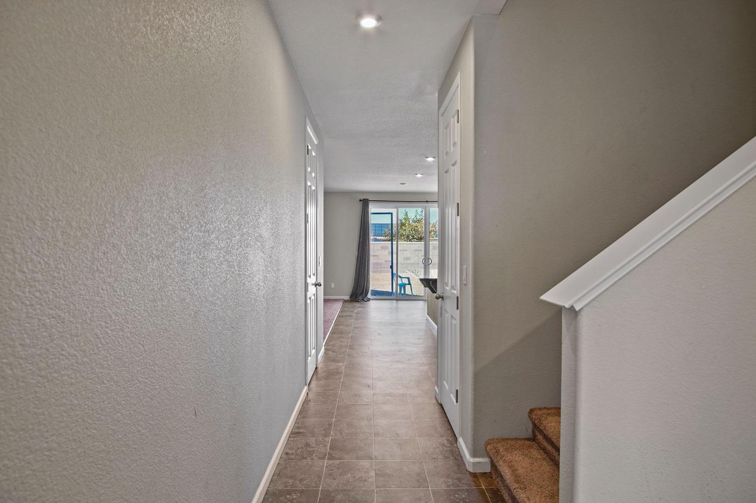 15272 Flycatcher Drive