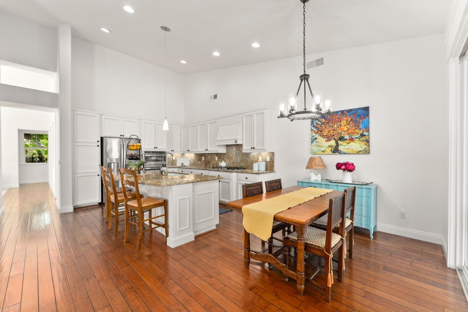 1516 Elk Ravine Way