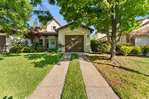 1516 Elk Ravine Way Roseville CA 95661
