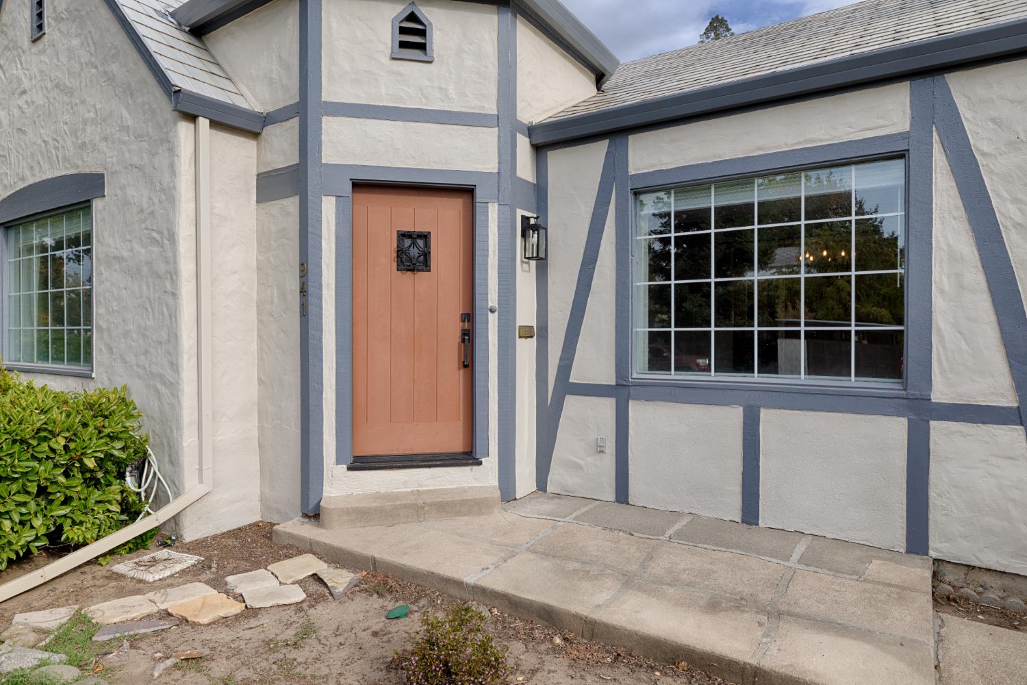 941 McClatchy