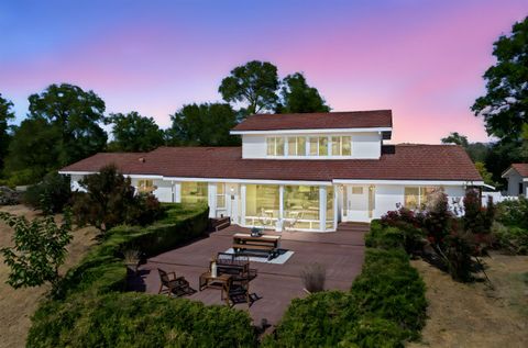 2495 Meadow Creek Road Lincoln CA 95648