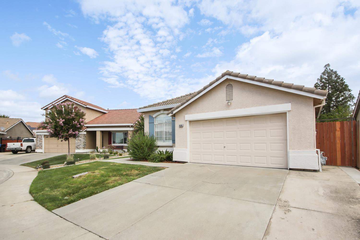 8305 Lake Willow Way