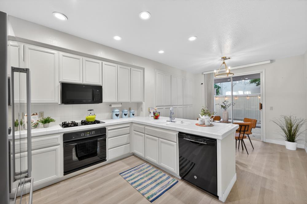 982 South Beach Drive