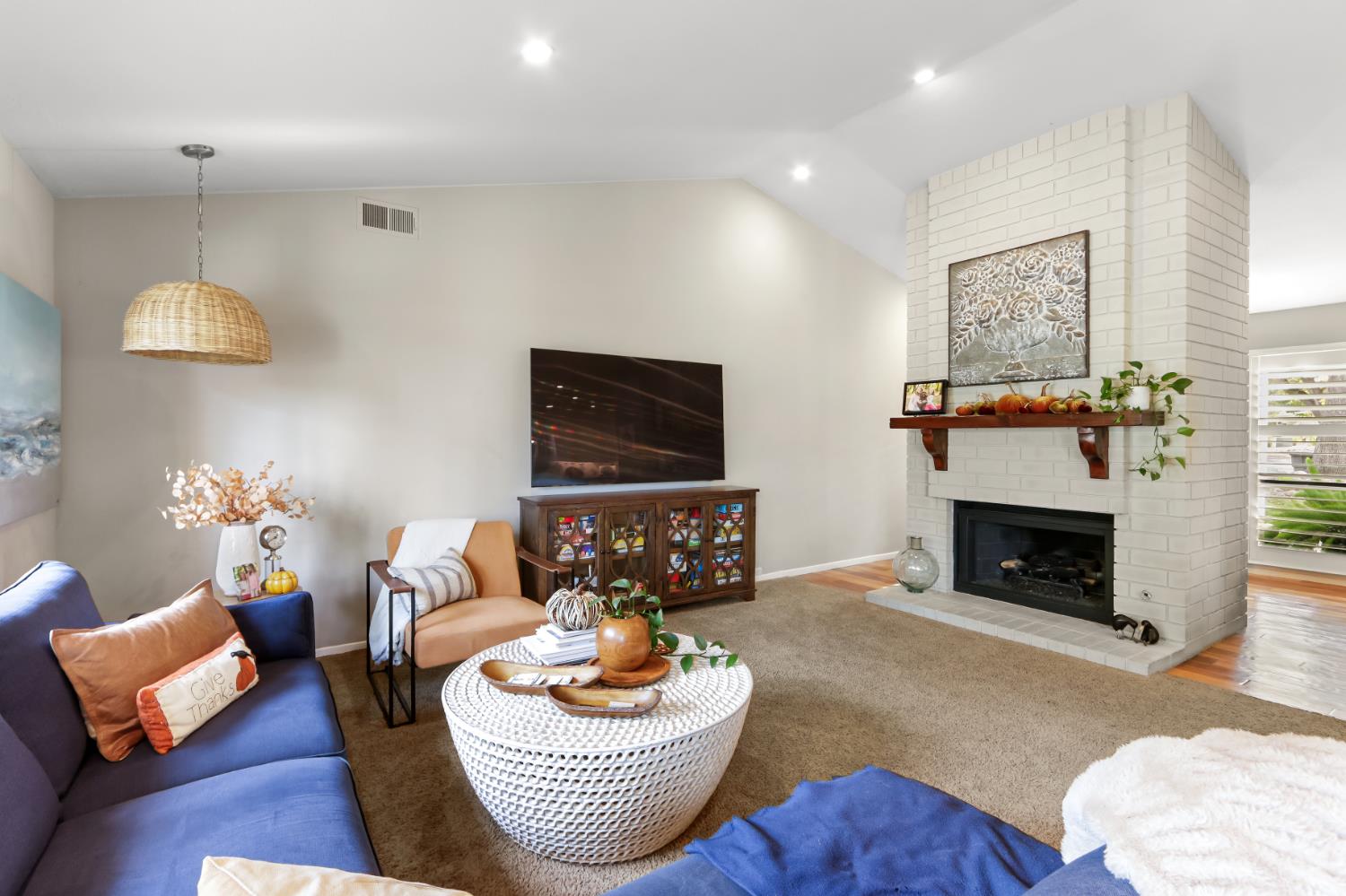 3328 Oak Stream Court