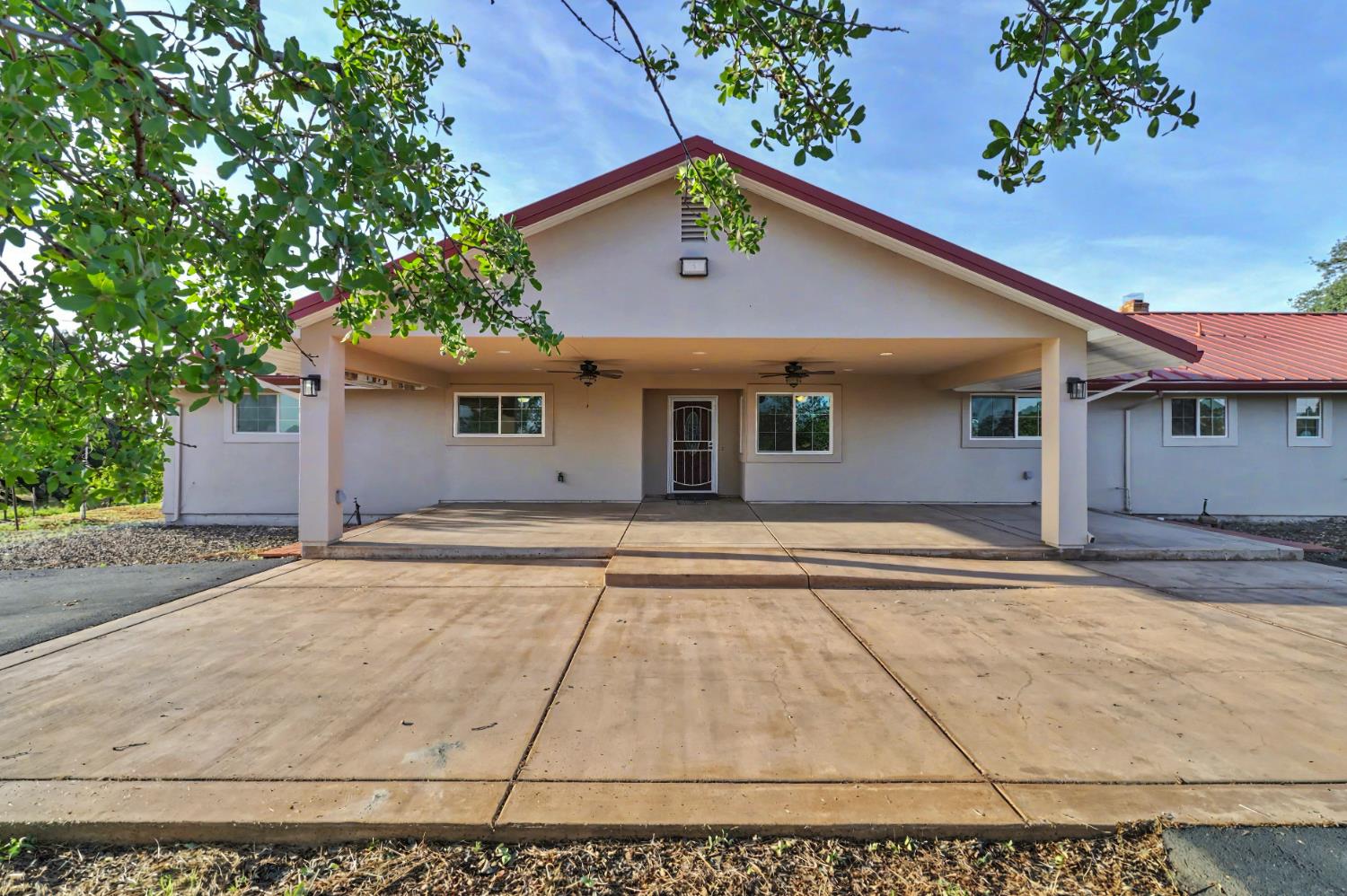 4875 Camanche Parkway