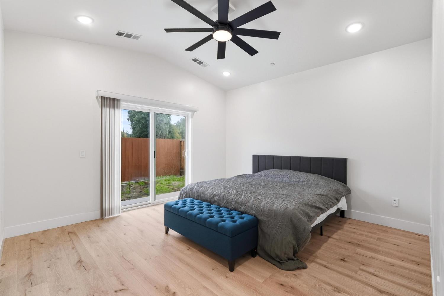 622 N Stockton Avenue